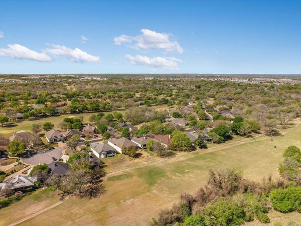 4912 Interlachen LN, Austin, TX 78747