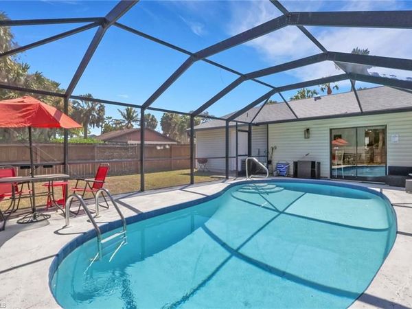 11361 Pendleton ST , BONITA SPRINGS, FL 34135