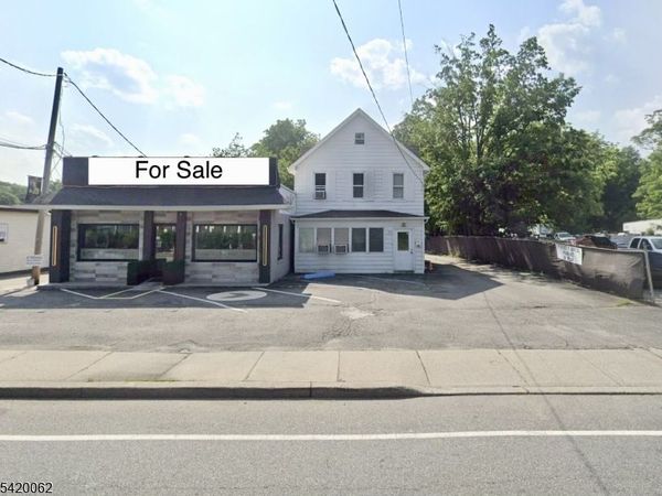 897 Ringwood Ave, Wanaque, NJ 07420