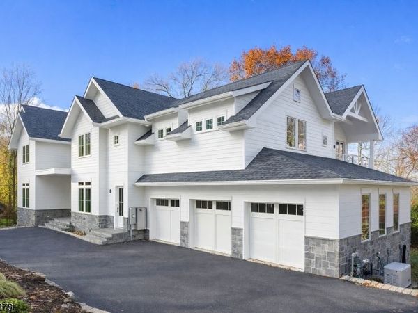 468 Lydecker St, Englewood, NJ 07631