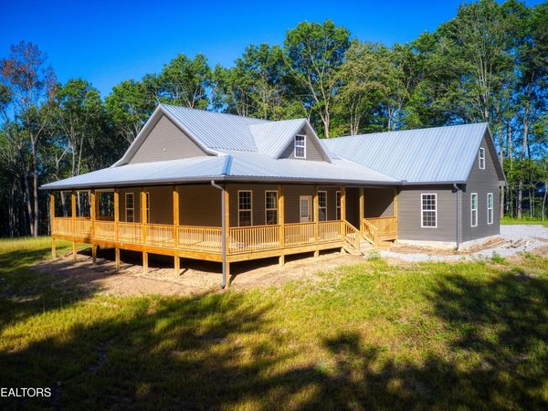 1230 Darrow Ridge Rd, Jamestown, TN 38556