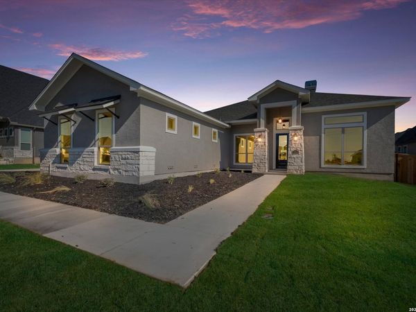 3355 Pintail Pond, Marion, TX 78124