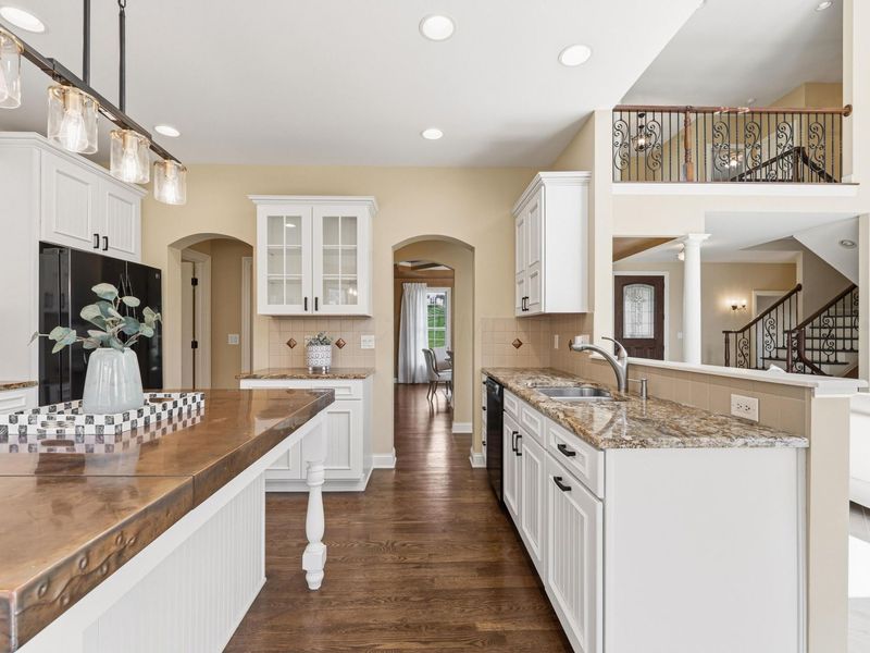 123 Hidden Hills Drive, Pataskala, OH 43062 Photo 10