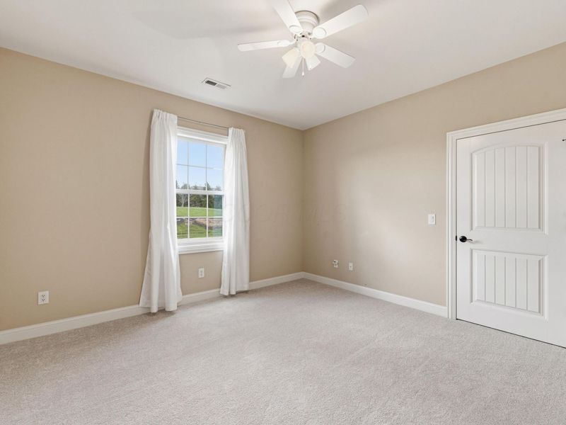 123 Hidden Hills Drive, Pataskala, OH 43062 Photo 22