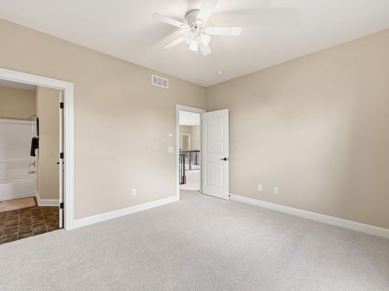 123 Hidden Hills Drive, Pataskala, OH 43062 Photo 23