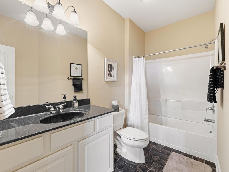 123 Hidden Hills Drive, Pataskala, OH 43062 Photo 32