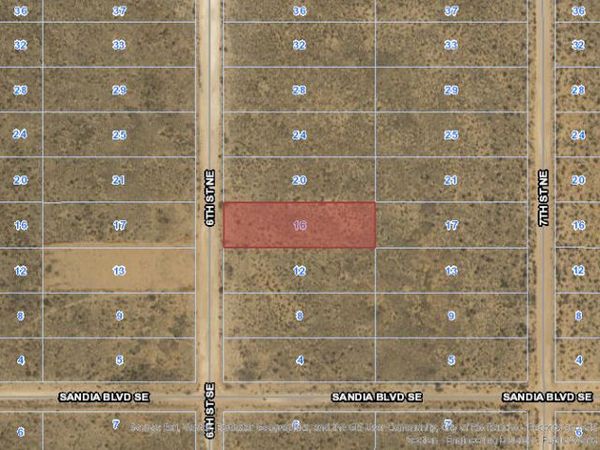 16 6th Street NE, Rio Rancho, NM 87124