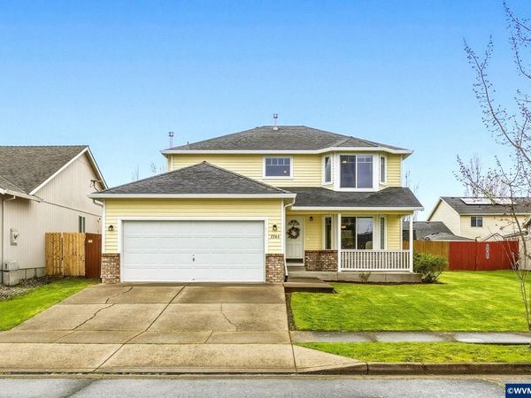 1364 S 6th St, Independence, OR 97351