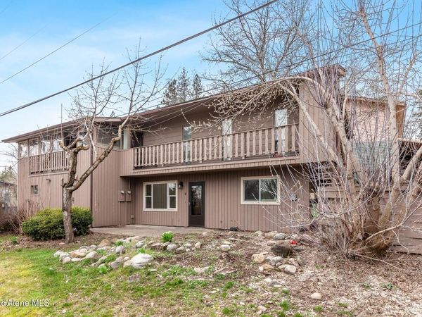 2375/2377 W Fairway Dr, Coeur d'Alene, ID 83815