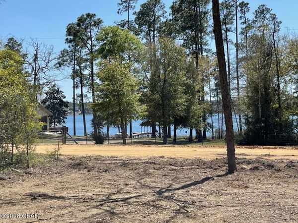 TBD Silver Lake N, Marianna, FL 32448