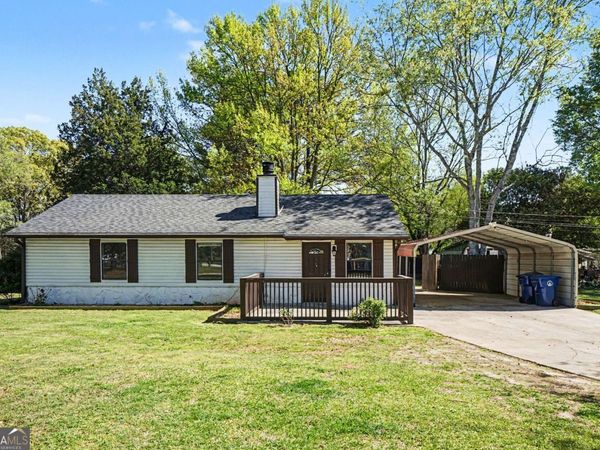 724 Highland Loop, Lawrenceville, GA 30046