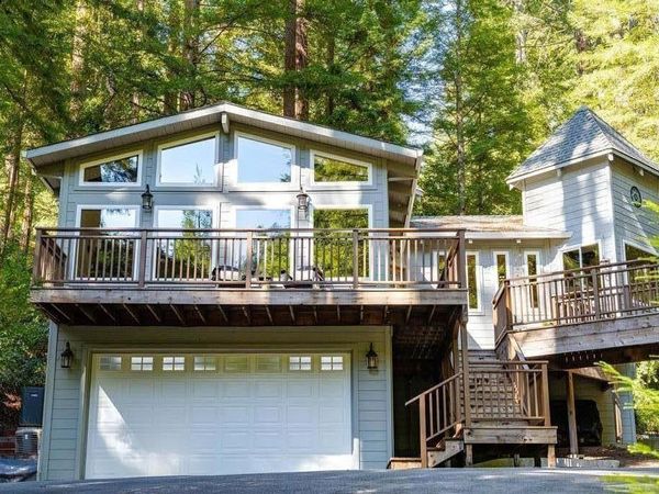 23535 Treeview Trail, Los Gatos, CA 95033