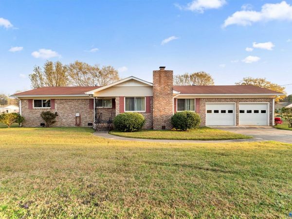 2580 Reeves Street, Hokes Bluff, AL 35903