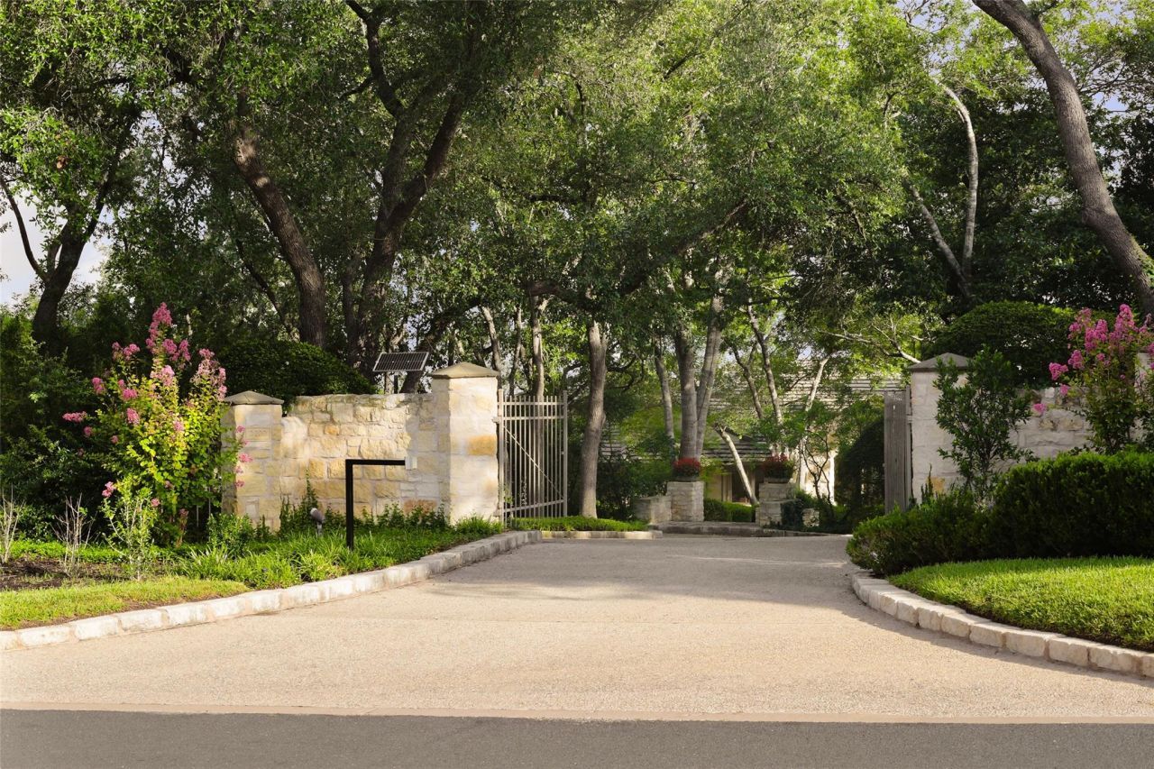 3200 Riva Ridge Rd, Austin, TX 78746 Main Photo