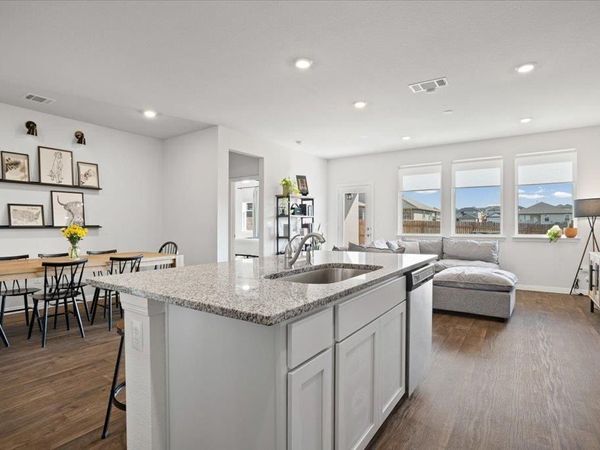 209 Connor LN, Georgetown, TX 78626