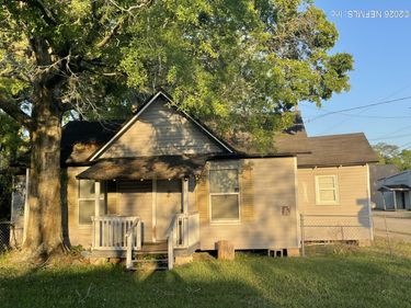 2009 ALMEDA Street, Jacksonville, FL 32209