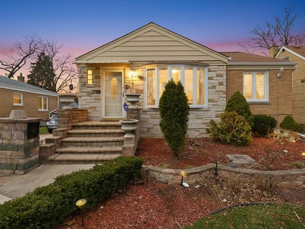 2352 S 2nd Avenue , North Riverside, IL 60546