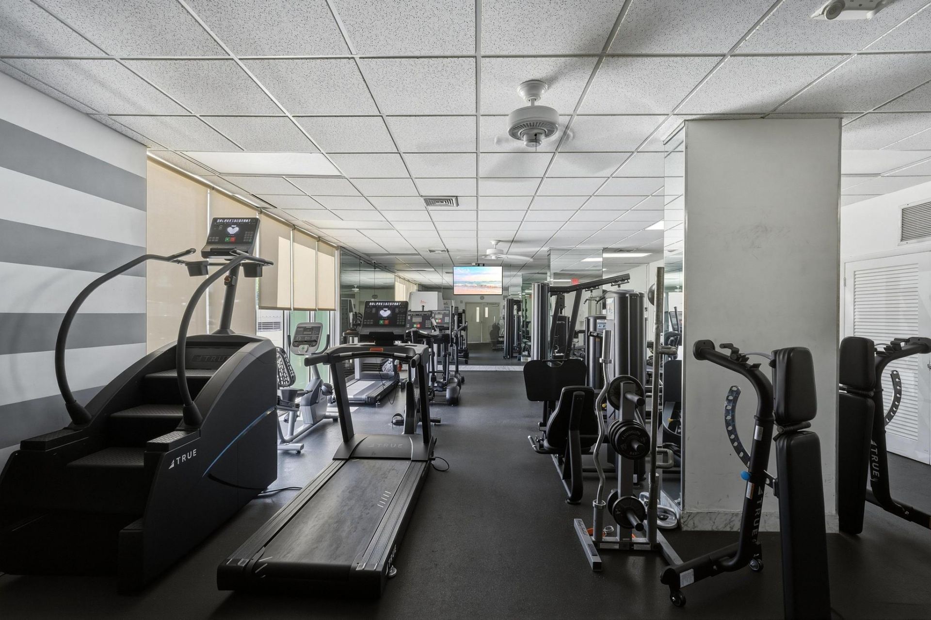 2100 Sans Souci Boulevard, Unit A1507, North Miami, FL 33181 Photo