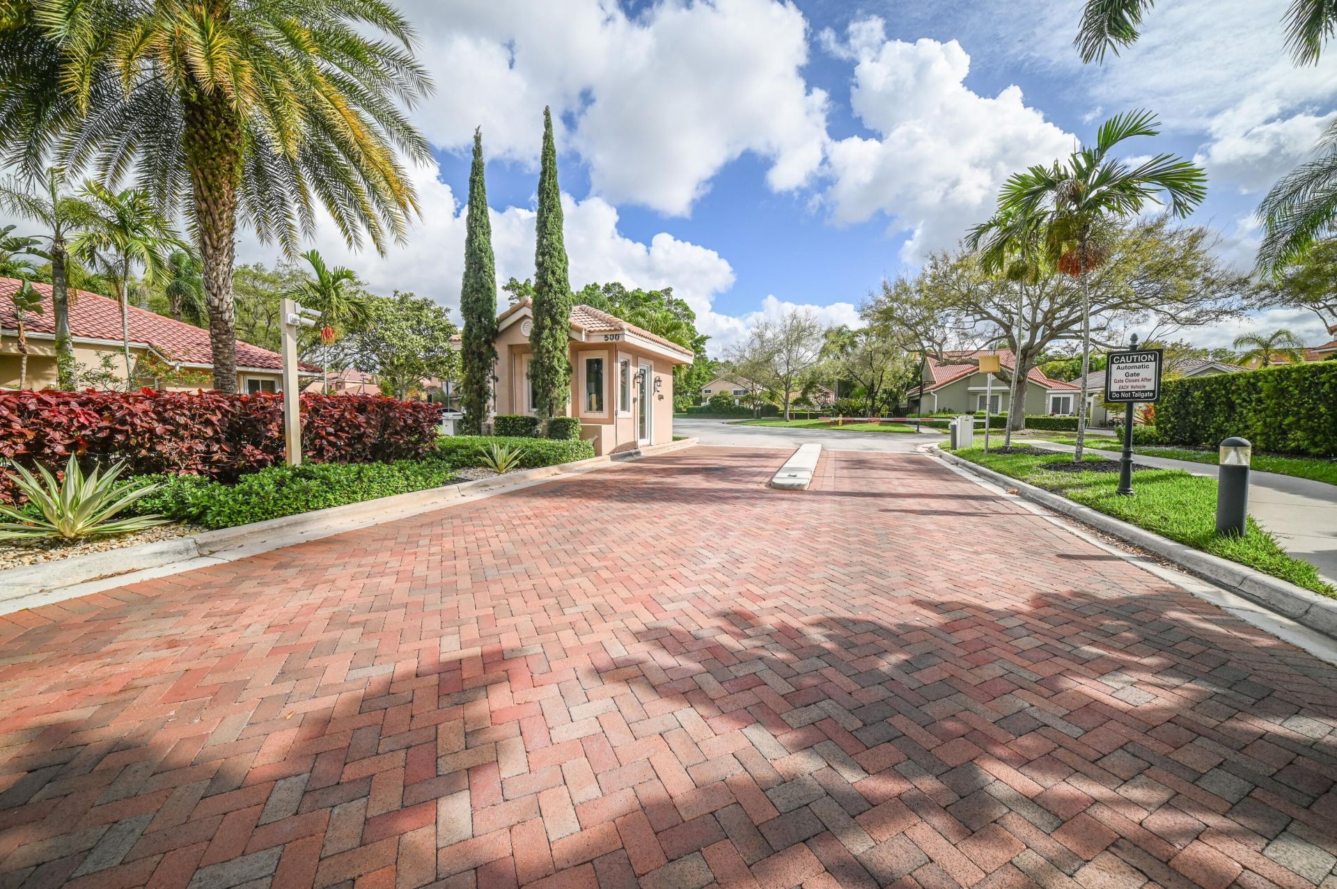 10160 NW 3rd Court, Plantation, FL 33324 Photo