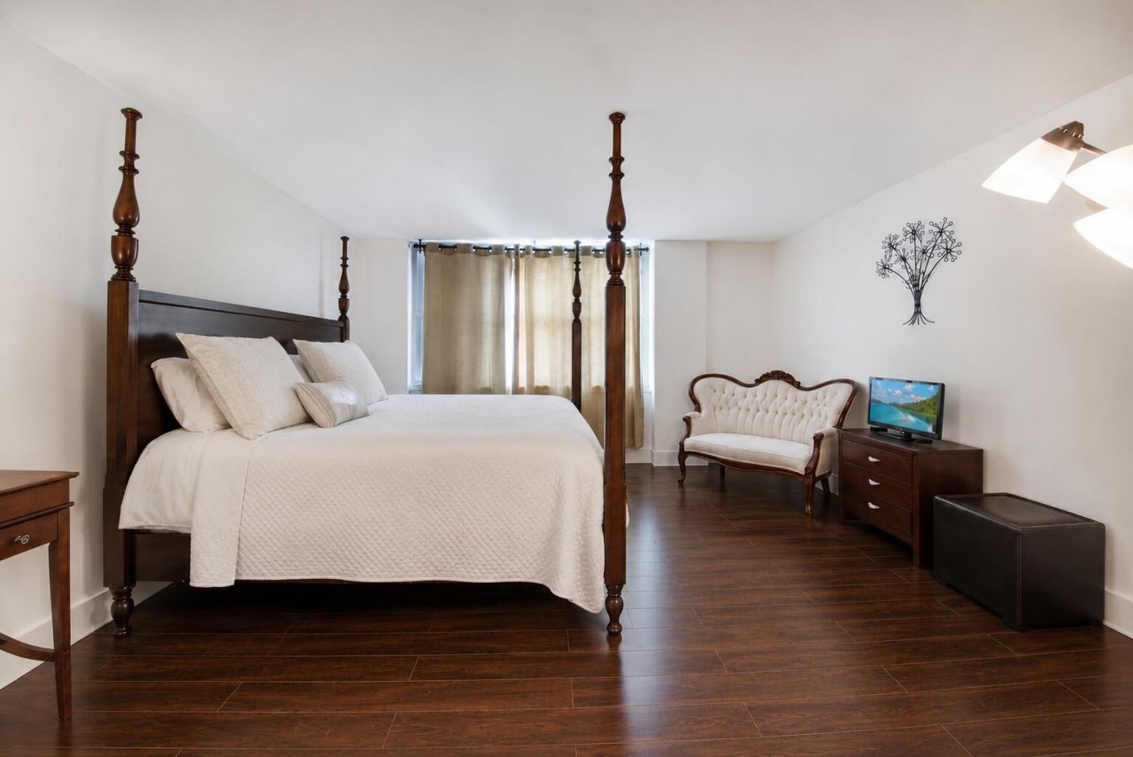 1147 Hillsboro Mile, Unit 505, Hillsboro Beach, FL 33062 Photo