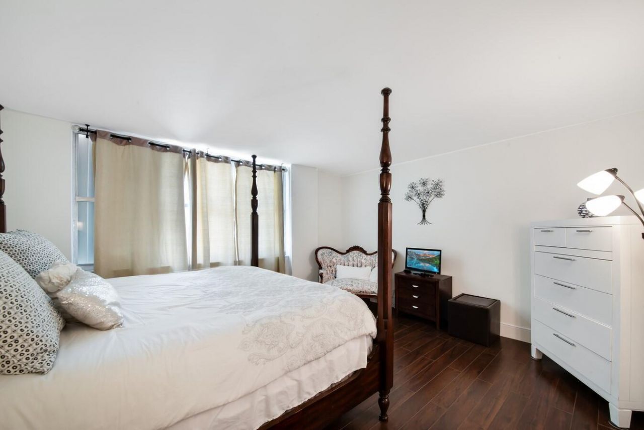 1147 Hillsboro Mile, Unit 505, Hillsboro Beach, FL 33062 Photo