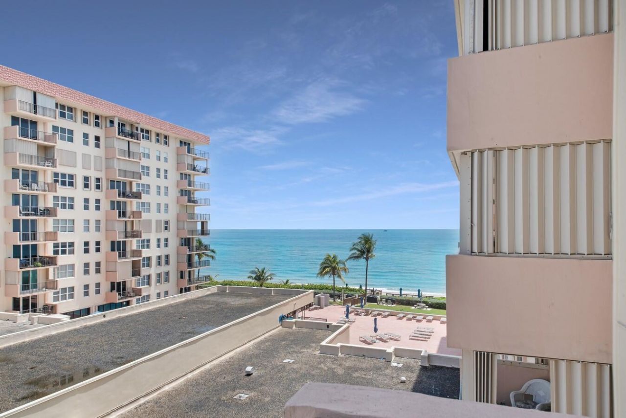 1147 Hillsboro Mile, Unit 505, Hillsboro Beach, FL 33062 Photo