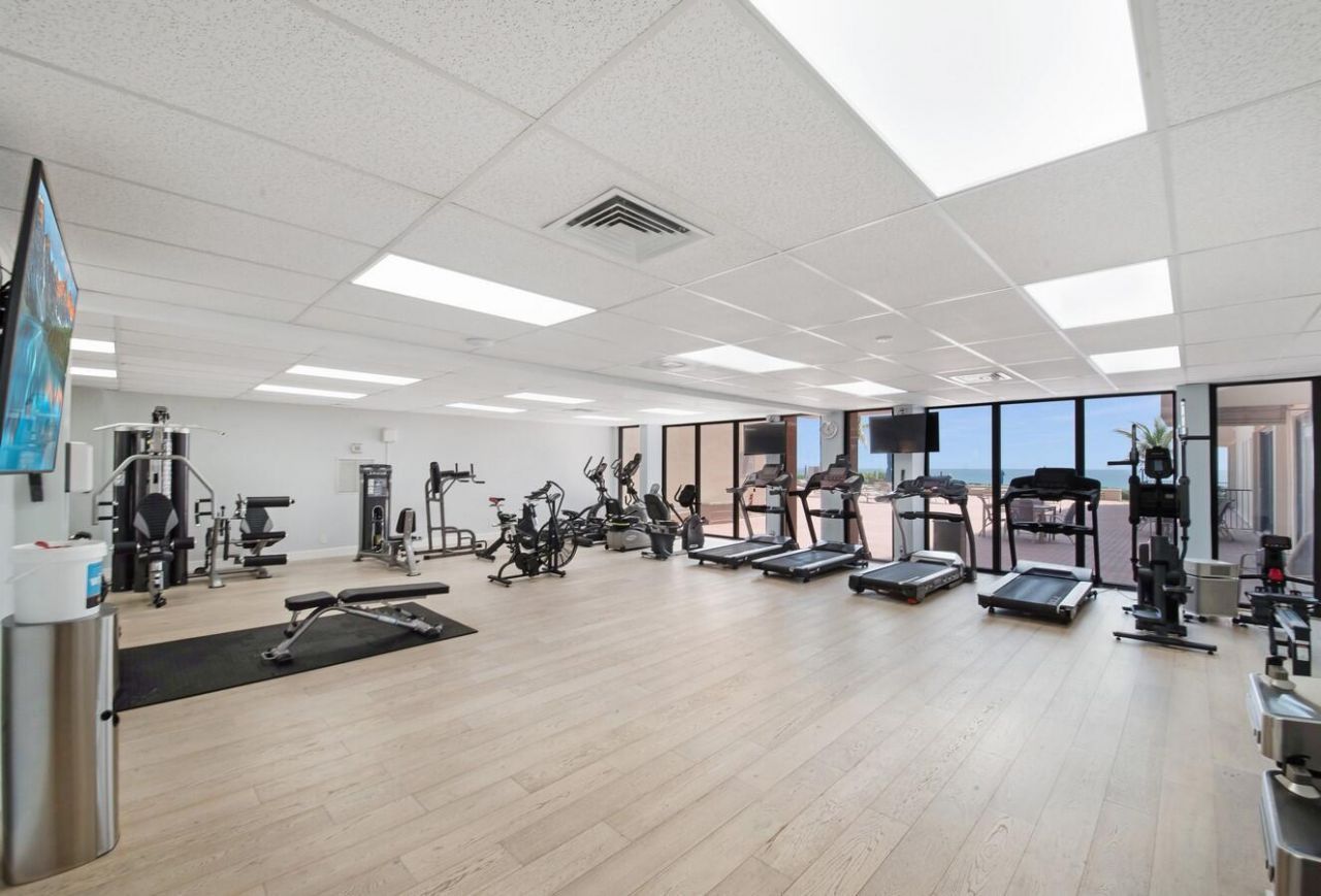 1147 Hillsboro Mile, Unit 505, Hillsboro Beach, FL 33062 Photo