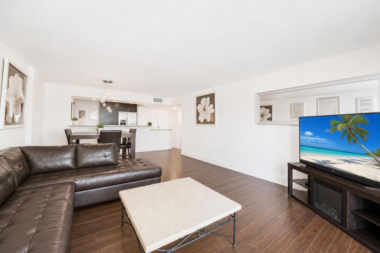 1147 Hillsboro Mile, Unit 505, Hillsboro Beach, FL 33062 Photo