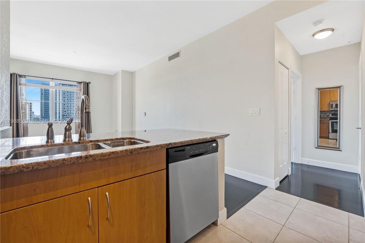 1830 Radius Dr, Unit 1125, Hollywood, FL 33020 Photo