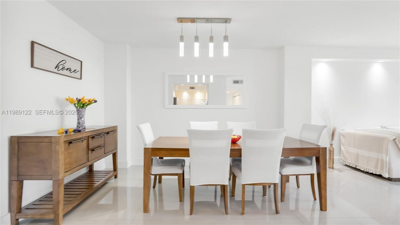 300 Bayview Dr, Unit 307, Sunny Isles Beach, FL 33160 Photo