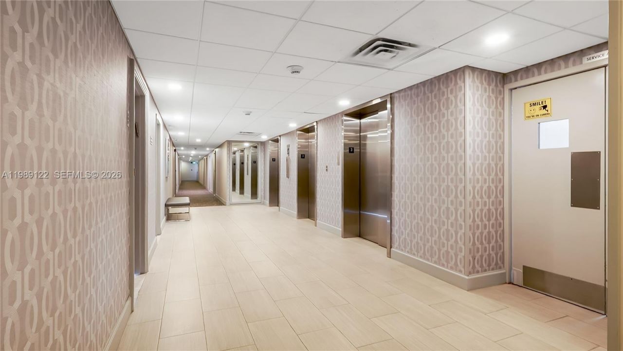 300 Bayview Dr, Unit 307, Sunny Isles Beach, FL 33160 Photo