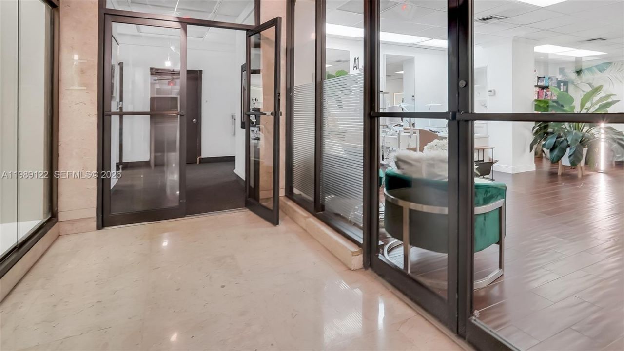 300 Bayview Dr, Unit 307, Sunny Isles Beach, FL 33160 Photo