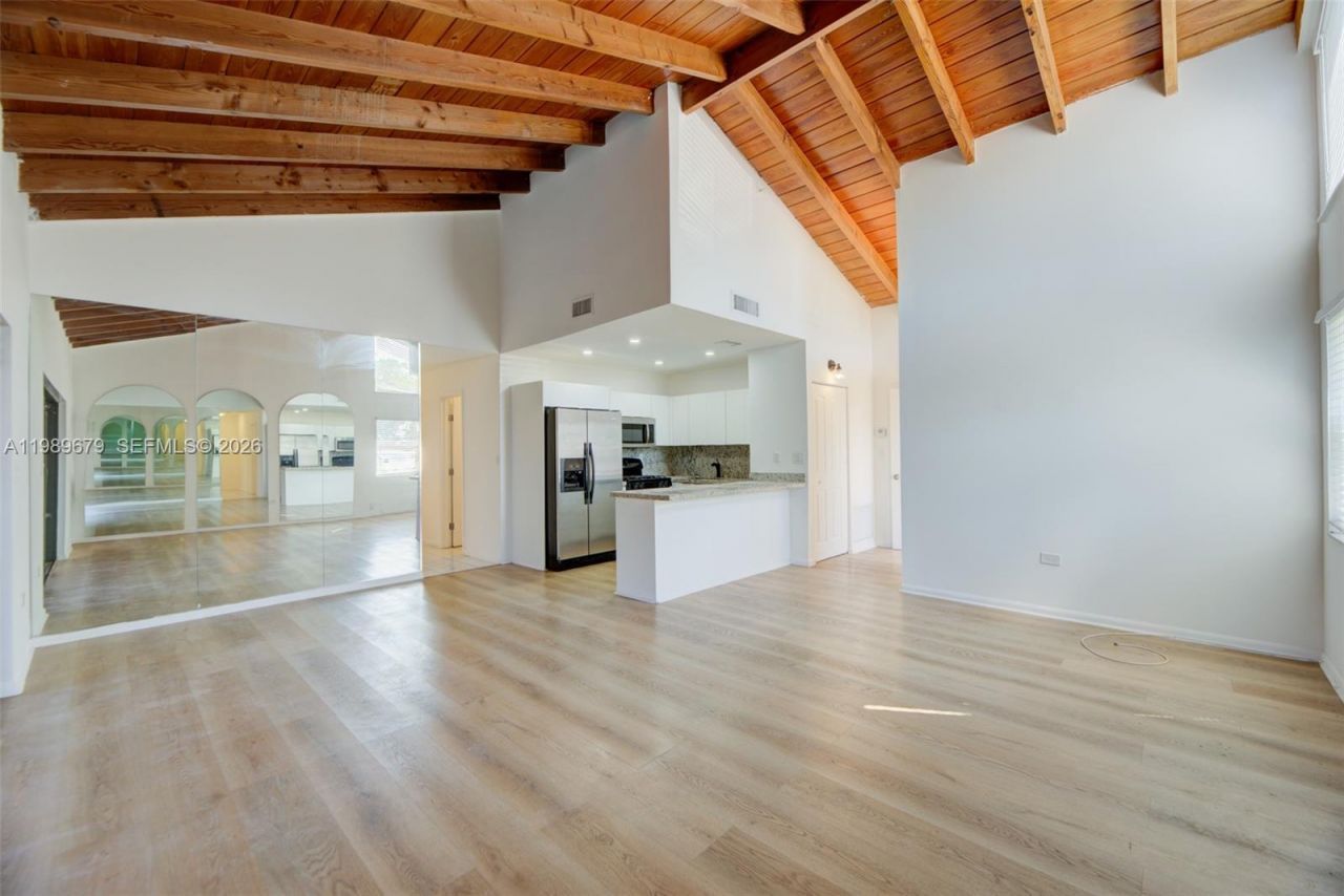 3046 W Missionwood Ln, Unit A-2, Miramar, FL 33025 Photo