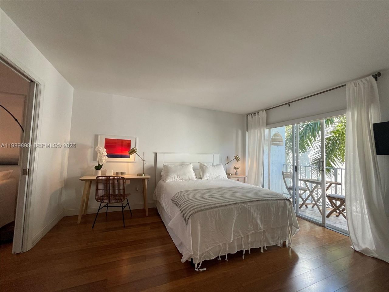 221 Meridian Ave , Unit 410, Miami Beach, FL 33139 Photo