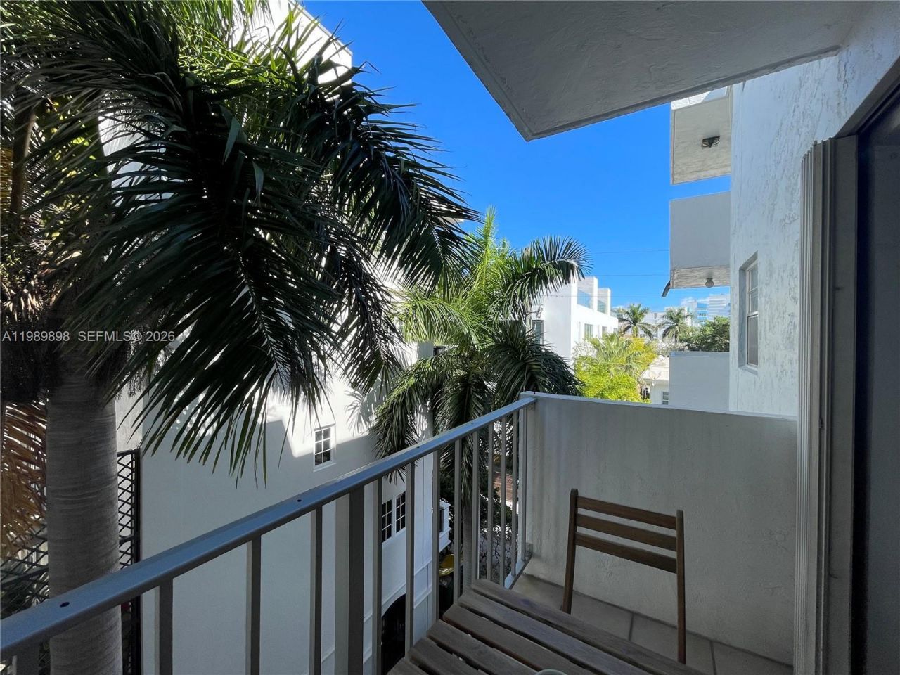 221 Meridian Ave , Unit 410, Miami Beach, FL 33139 Photo