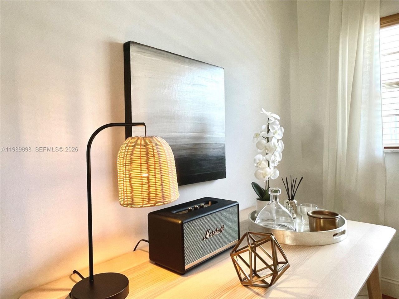 221 Meridian Ave, Unit 410, Miami Beach, FL 33139 Photo