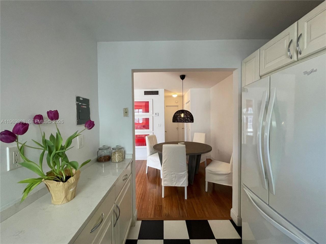 221 Meridian Ave , Unit 410, Miami Beach, FL 33139 Photo