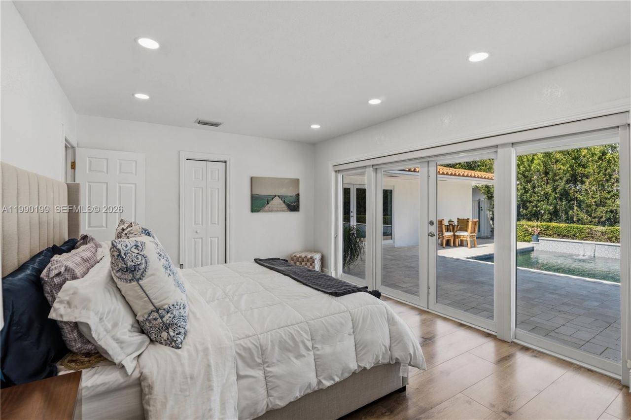 7327 Sabal Dr, Miami Lakes, FL 33014 Photo