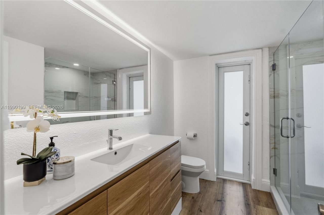 7327 Sabal Dr, Miami Lakes, FL 33014 Photo