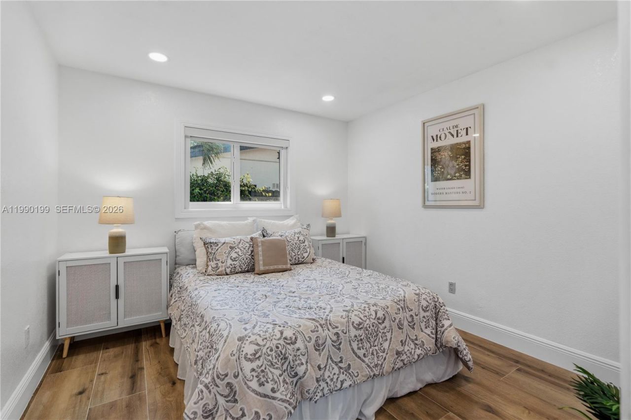 7327 Sabal Dr , Miami Lakes, FL 33014 Photo