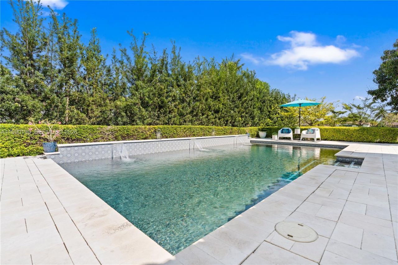 7327 Sabal Dr, Miami Lakes, FL 33014 Photo