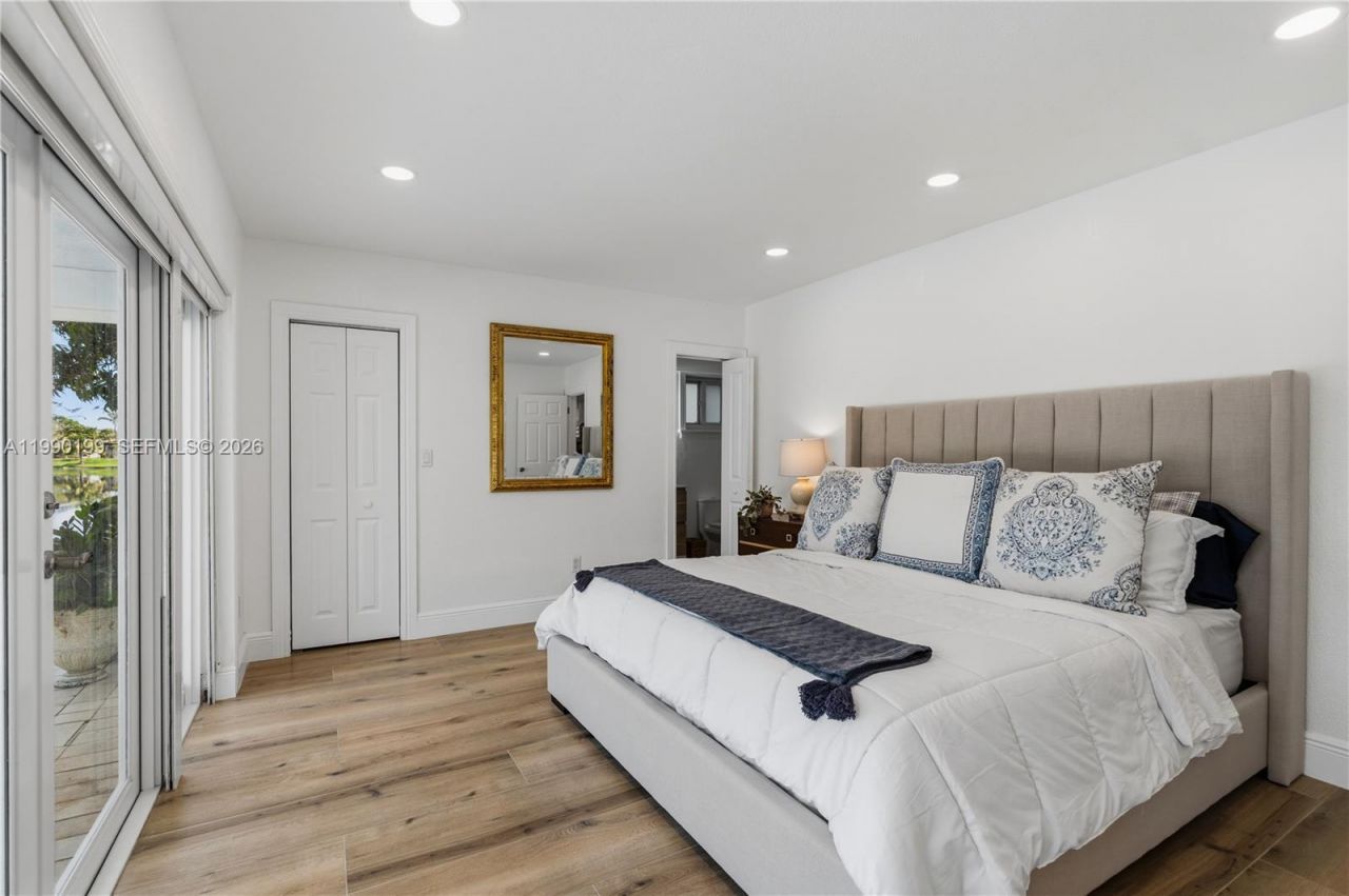 7327 Sabal Dr , Miami Lakes, FL 33014 Photo