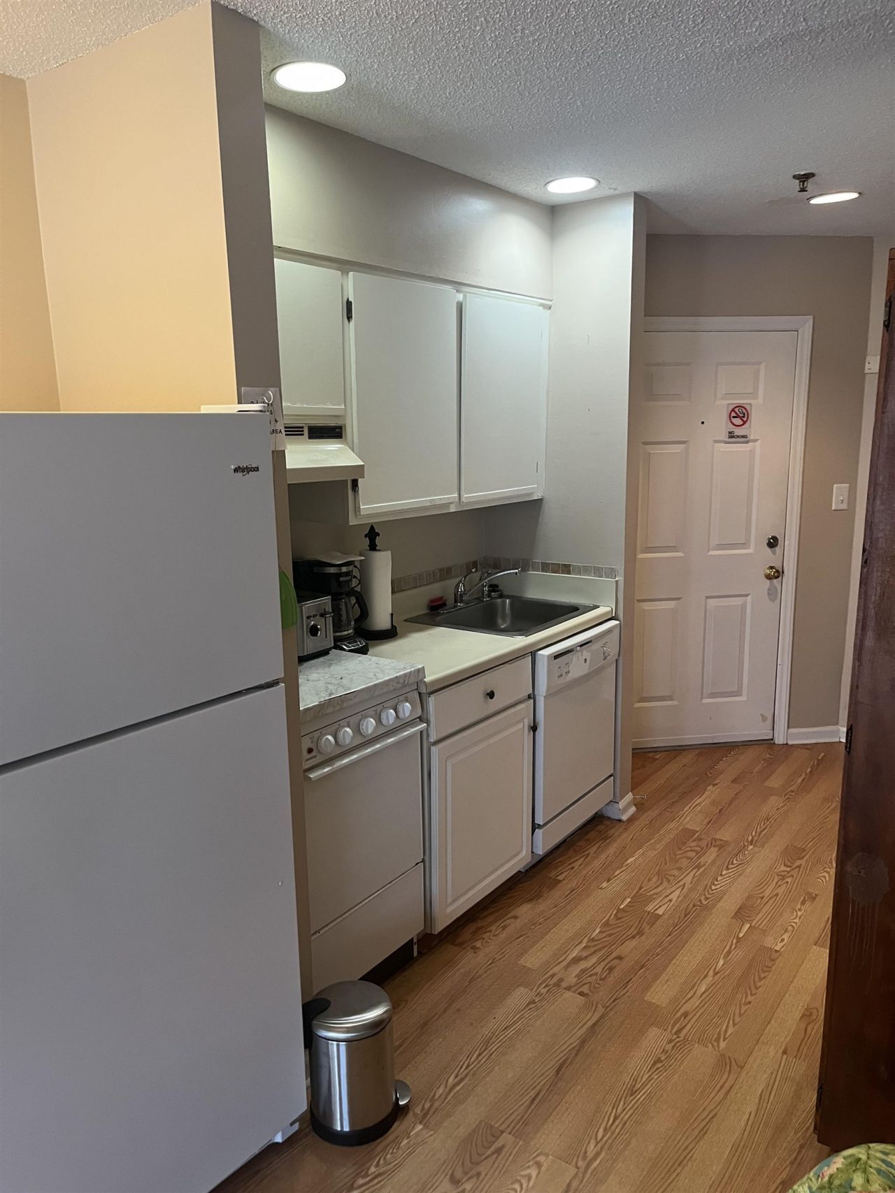 1100 Possum Trot Rd. Photo 9