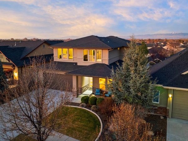 1112 E Wrightwood, Meridian, ID 83642