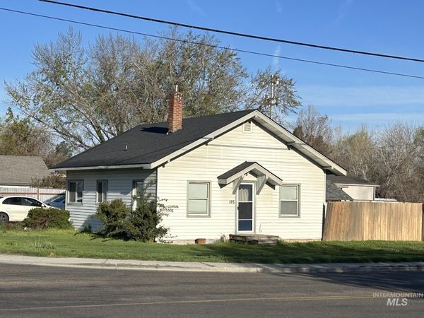 105 N Midland Blvd., Nampa, ID 83651