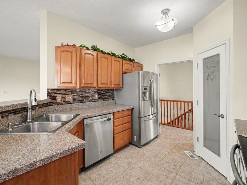 5922 Marble Way, Highland Heights, KY 41076 Photo 4