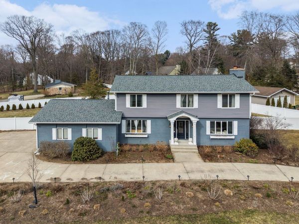 17317 Ferris Street, Grand Haven, MI 49417