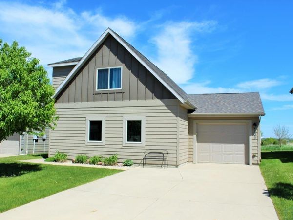 290 240th Ave, Unit 109, Arnolds Park, IA 51331