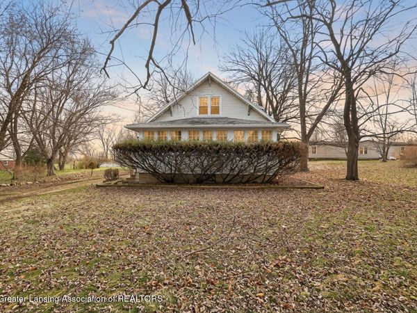 11484 Columbia Highway, Eaton Rapids, MI 48827