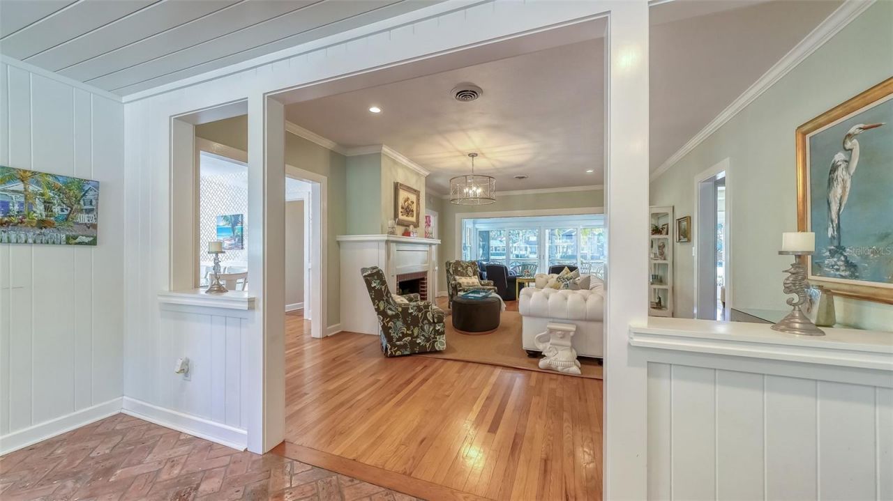 847 Hudson Avenue, Sarasota, FL 34236 Photo